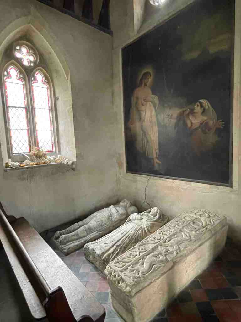 CLOPTON ST PETERS CHURCH KNIGHTS TEMPLAR